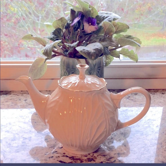 LENOX Tea Pot